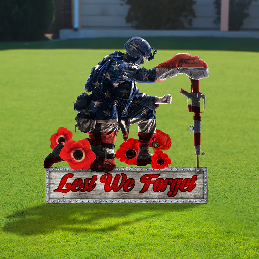 Remembrance Day Garden Metal Sign Lest We Forget