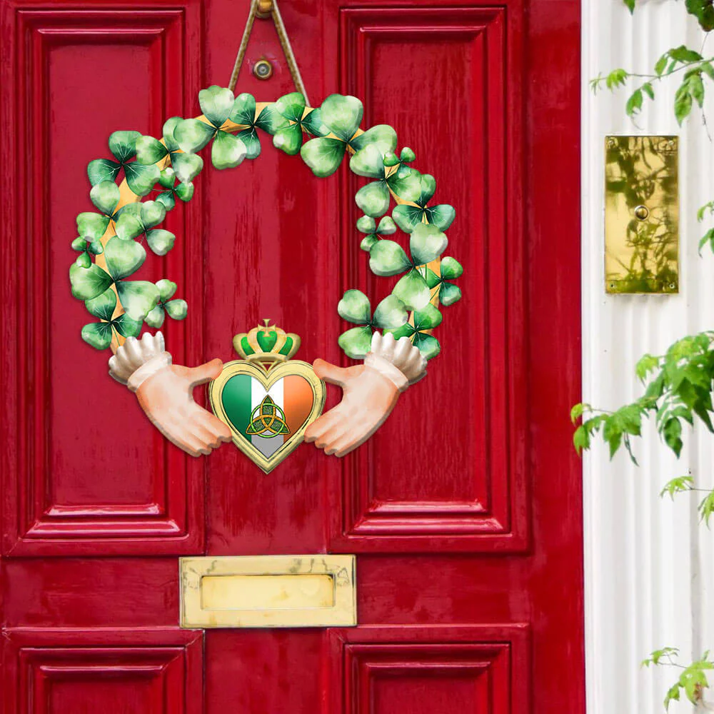 Claddagh with Shamrock, Irish St. Patrick’s Day Wooden Door Sign