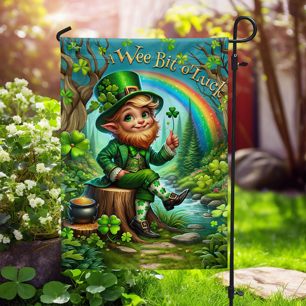 Bimipi  Leprechaun St Patrick's Day Irish Wee Bit O' Luck Flag