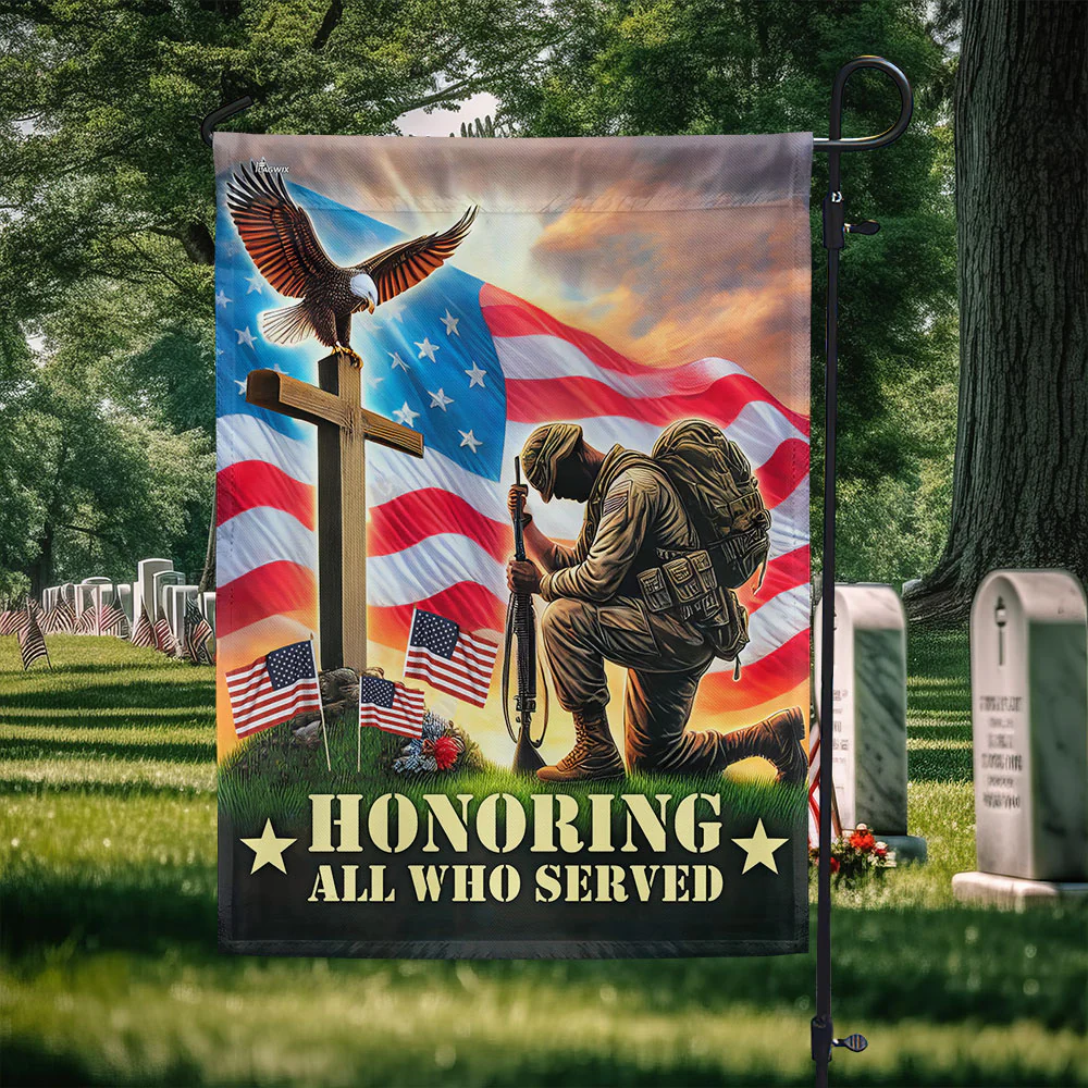 Veterans Day Honoring All Who Served Kneeling Soldier Veteran American Flag