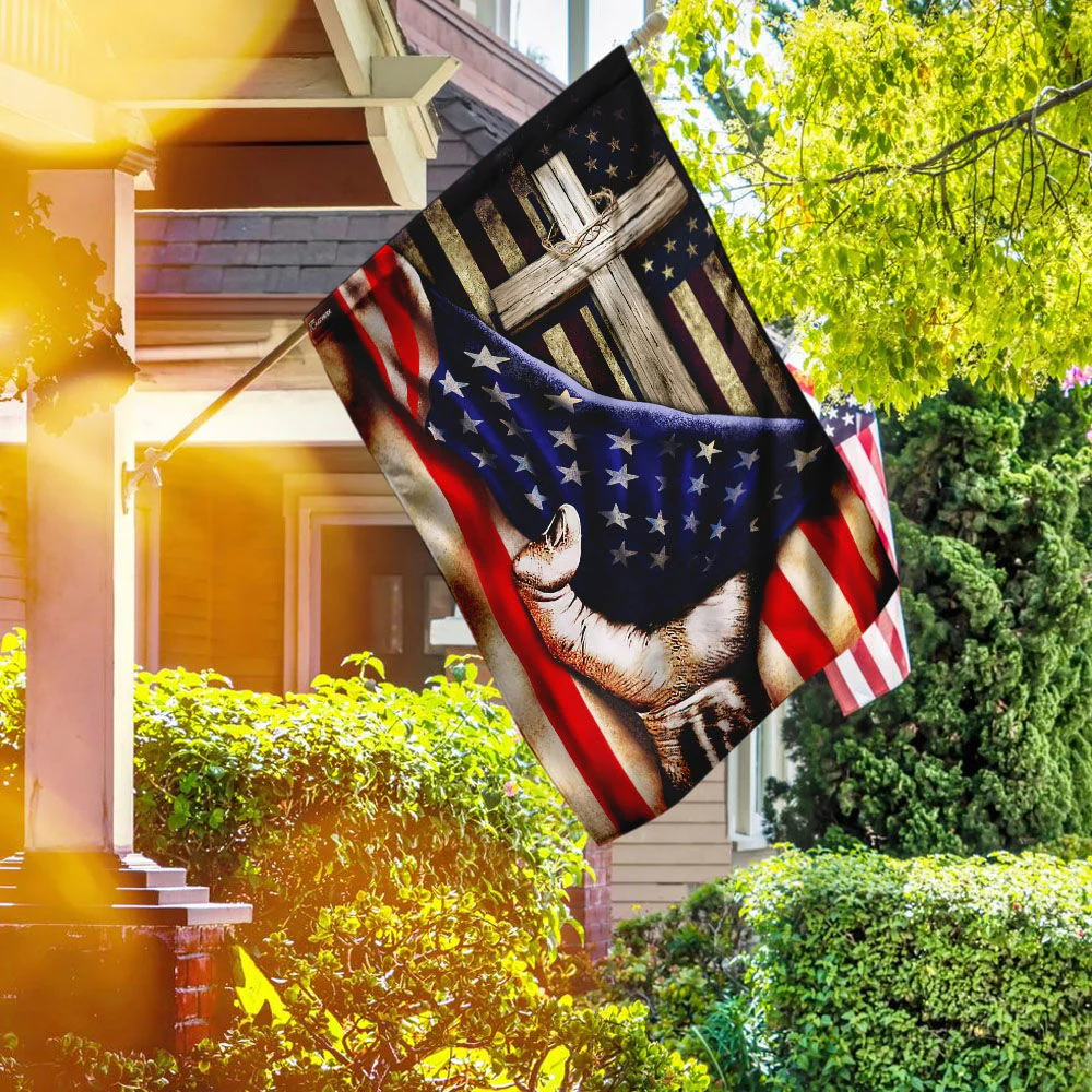 Christian Cross Flag - Faith-Inspired Gift for Spiritual Decor & Patriotic Pride