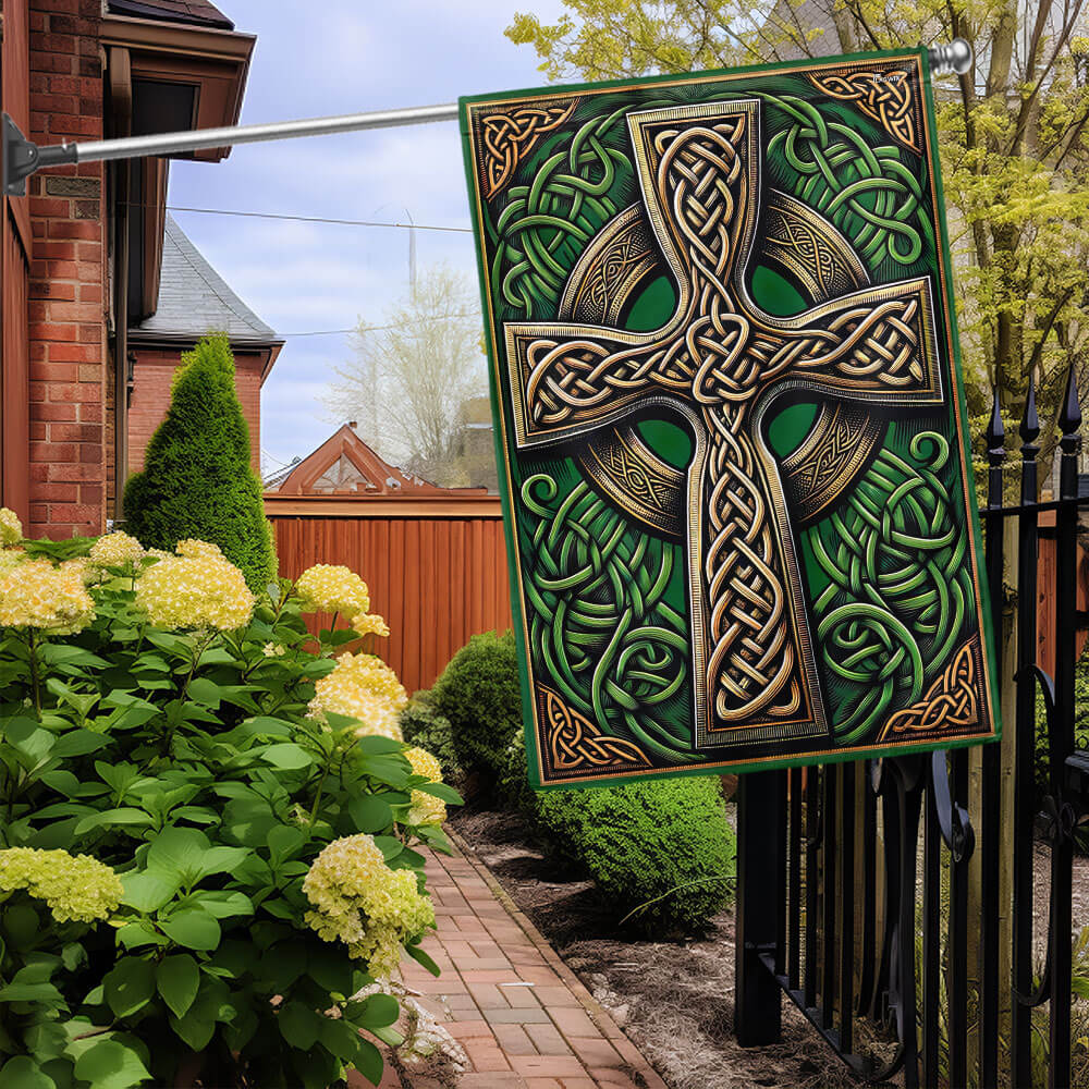 Bimipi  Irish Celtic Knot Cross Saint Patrick's Day Flag